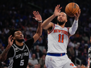 Los NY Knicks  a punto de barrer a San Antonio