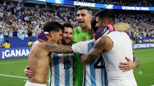Argentina sudó y sufrió, pero derroto a Cabo Verde y esta en 8vos