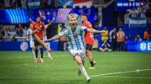 Argentina vino de atrás y sacó la casta de campeón para eliminar a Egipto