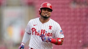 Luis Arráez es cambiado a los Phillies