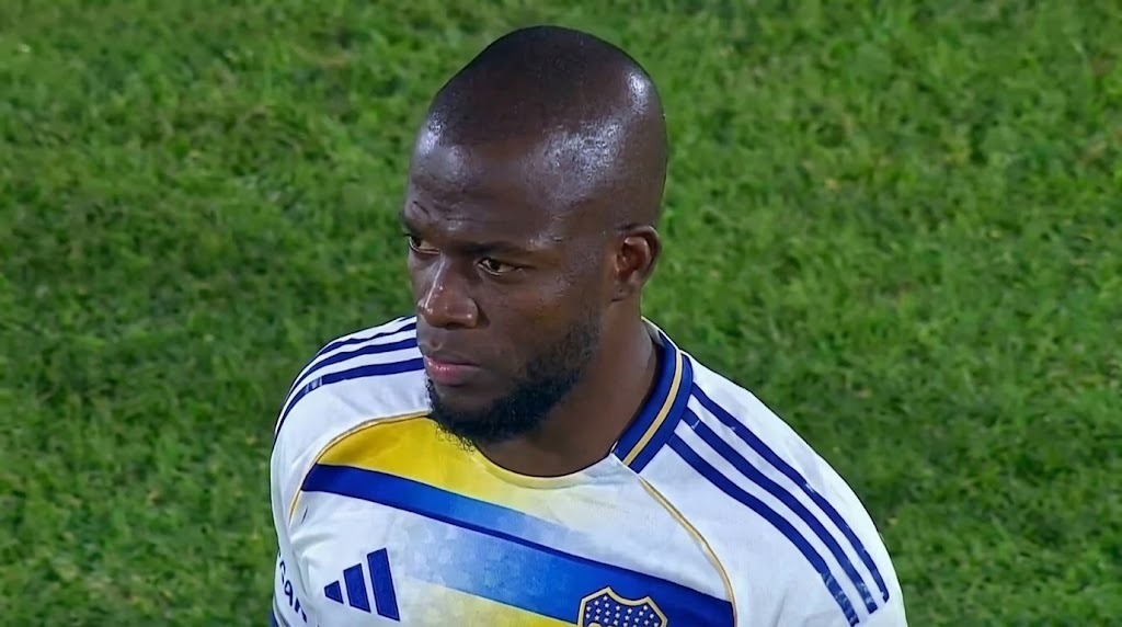 Boca Juniors vuelve a golear y esta en 4tos de final Boca Juniors vuelve a golear y esta en 4tos de final