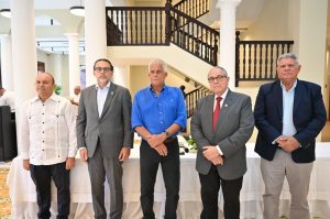 Santiago de los Caballeros se prepara para la Copa Davis