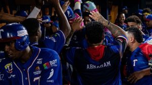 La Guaira derrotó a Magallanes en el inicio de la LVBP