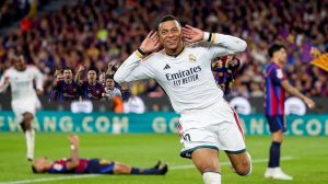 Mbappé comanda al Real Madrid con un doblete histórico en el Clásico ante el Barcelona