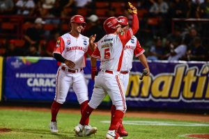 Rafael Ortega lideró el triunfo  de Los Cardenales de Lara
